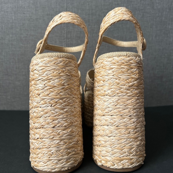 Larroude Carmen Raffia Platform Sandals - Picture 4 of 10